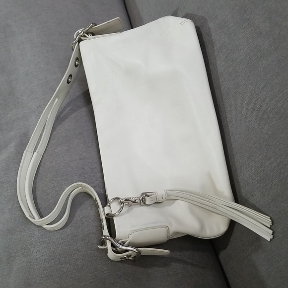 Vintage COACH White Leather Shoulder Bag - Picture 1 of 10